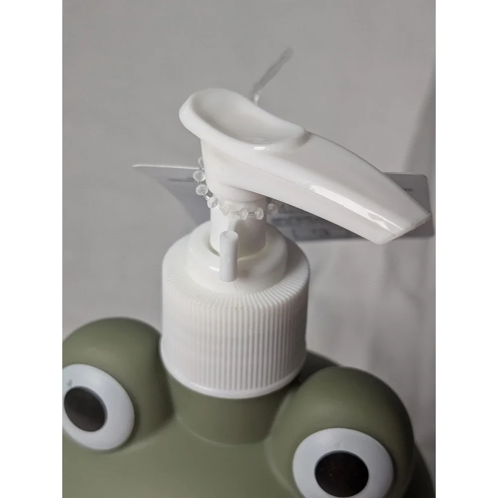 Ankyo Green Frog Soap Dispenser Novelty Bow Tie Bathroom Decor Hand Pump New